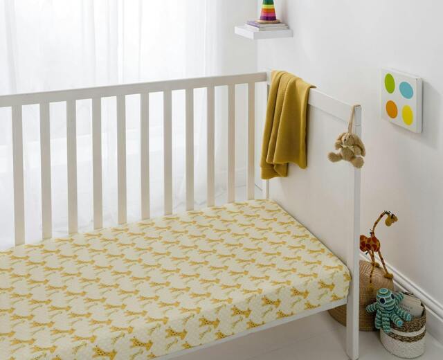 Rackhams Nursery Giraffe Crib Fitted Sheet