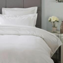 Rackhams Ultralux 1000 Thread Count Duvet Cover - White - Double - White - 56% Cotton/44% Polyester - thumbnail 1