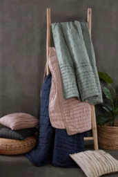 Rackhams Pure Washed Linen' Quilted Throw - White - Standard - thumbnail 3
