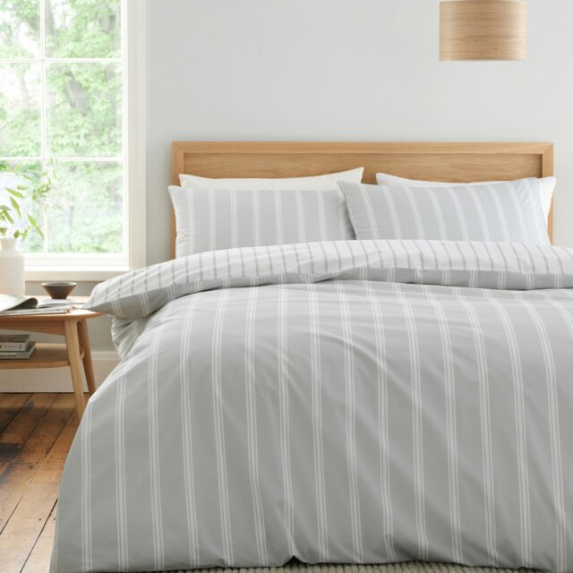 Rackhams Ashford Stripe 200 Thread Count Cotton Percale Reversible Duvet Cover Set - Silver Grey - Super King - image 1
