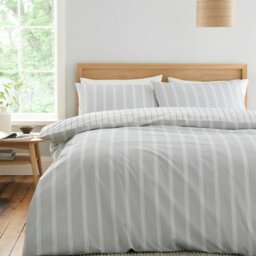 Rackhams Ashford Stripe 200 Thread Count Cotton Percale Reversible Duvet Cover Set - Silver Grey - Super King - thumbnail 1