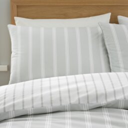 Rackhams Ashford Stripe 200 Thread Count Cotton Percale Reversible Duvet Cover Set - Silver Grey - Super King - thumbnail 3