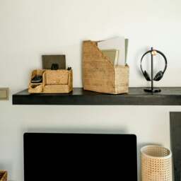 Rackhams Rattan File Holder - Magazine Holder and a4 document - Dark Brown - thumbnail 4