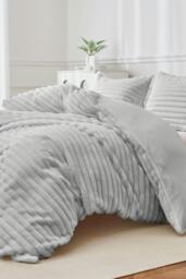 Rackhams Super Soft Luxury Faux Fur Stripe Duvet - Pink - Single - thumbnail 4