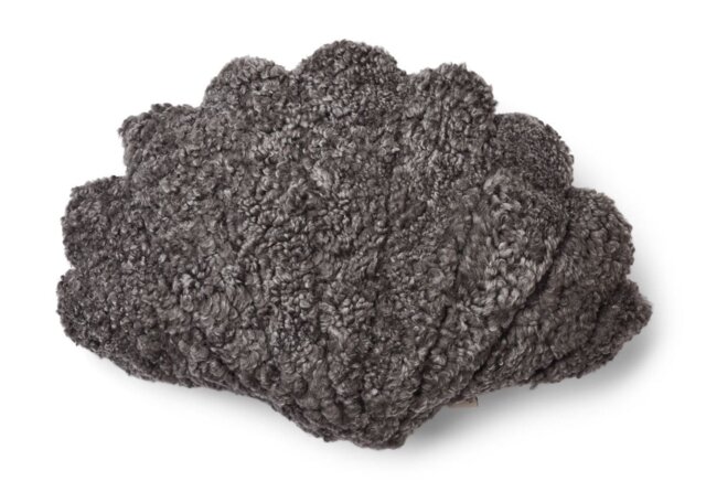 Rackhams Shell Cushion - Small - Medium - Large - Graphite - 35x50 cm - image 1