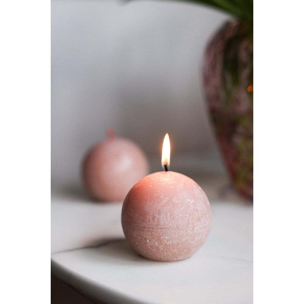 Unique Ball Candle In Misty Pink - image 1