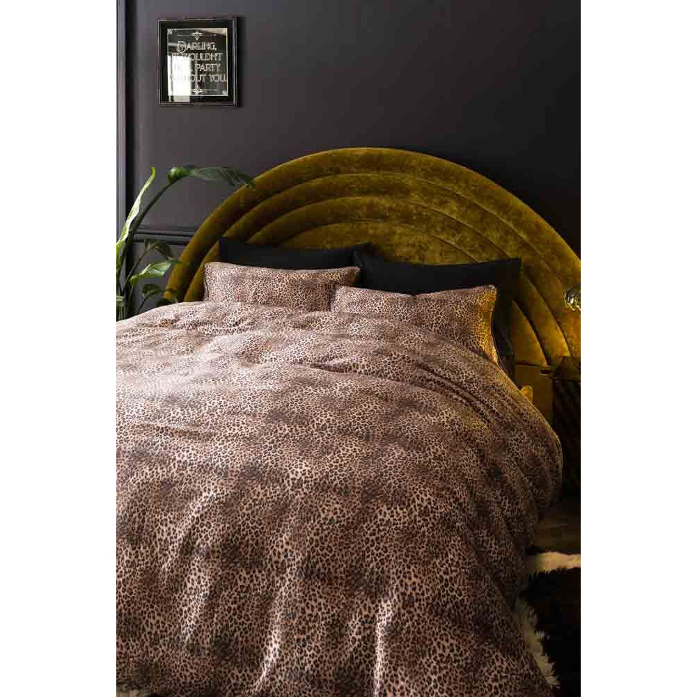 Leopard Love Duvet Cover and Pillow Case Set - Four Sizes Available - - image 1