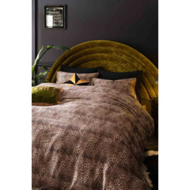 Leopard Love Duvet Cover and Pillow Case Set - Four Sizes Available - - thumbnail 3