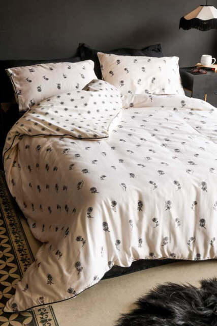 Rock & Rose Duvet Cover & Pillow Case Set - Available in 4 Sizes - image 1