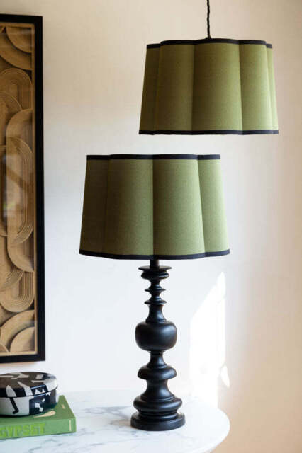 Green Scalloped Easyfit Lampshade - image 1