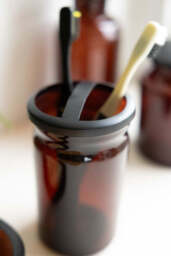 Apothecary-Style Amber Glass Toothbrush Holder - thumbnail 3