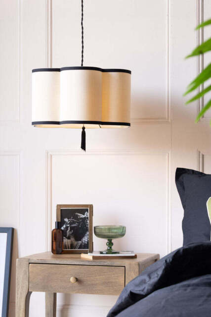 Black & Cream Lantern Curved Ceiling Light Shade - image 1