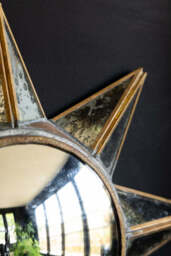 Antiqued-Gold Sun Convex Wall Mirror - thumbnail 5