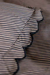 Black Pencil Stripe Scalloped Edge Bedding Set - Available in 4 Sizes - thumbnail 5