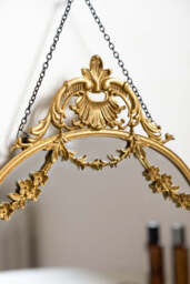 Small Pretty Gold Hanging Mirror - thumbnail 3