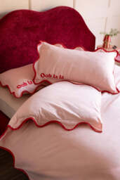 Ooh La La Pink & Red Scallop Edge Bedding Set - thumbnail 4