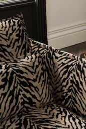 The Lola 2 Seater Sofa in Tiger Print Velvet - thumbnail 4