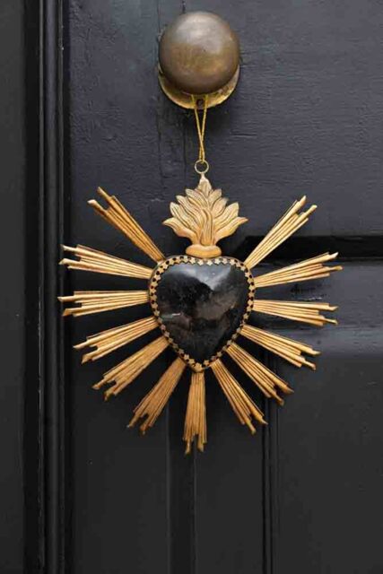 Black & Gold Sacred Heart Hanging Ornament - image 1