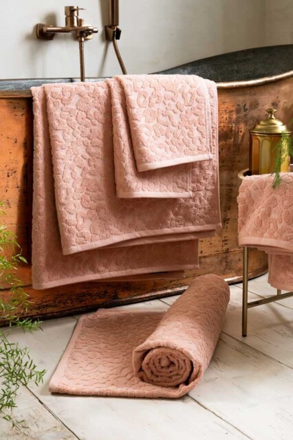 Leopard Jacquard Towel in Dusty Pink - image 1