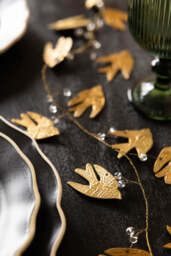 Antique Gold Doves Decorative Christmas Garland - thumbnail 5