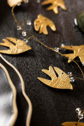 Antique Gold Doves Decorative Christmas Garland - thumbnail 3