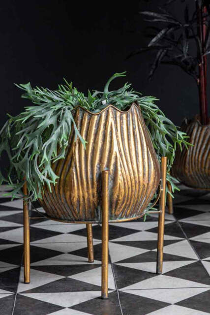 Gold Scallop Planter On Stand - image 1