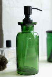 Apothecary-Style Green Glass Soap Dispenser - 300ml - thumbnail 4