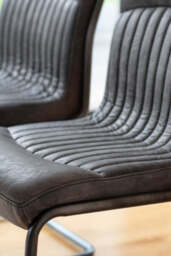 Ribbed Antique-Style Black Leather Chair - thumbnail 3
