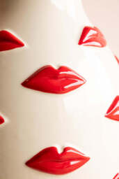 Large Red Kiss Me Lips Flower Vase - thumbnail 5