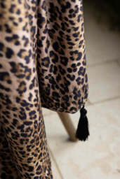 Signature Leopard Print Velvet Throw with Tassels - thumbnail 4