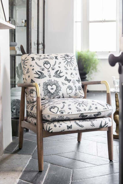 Celeste Hearts and Flowers Natural Accent Chair - image 1