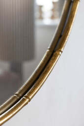 Round Antique Gold Wall Mirror - thumbnail 3
