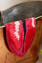 Bold Red Lips Bath Mat - thumbnail 4