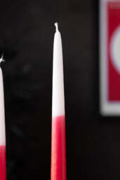 Set Of 2 Ombre Red Dinner Candles - thumbnail 4