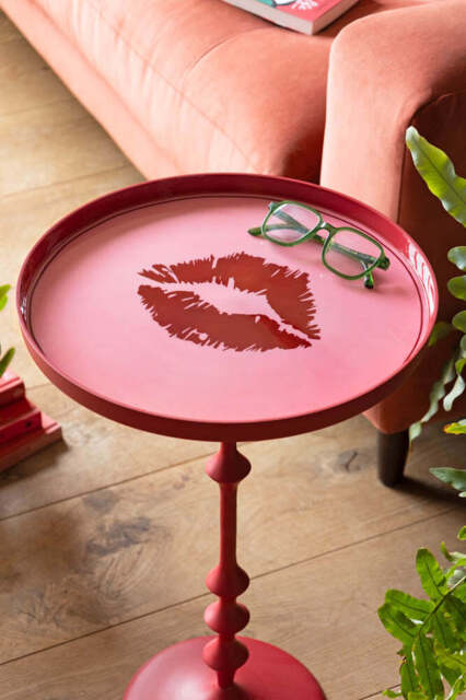 Pink Lips Side Table - image 1