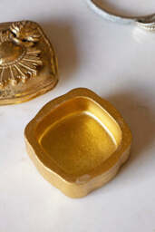 Ornate Sacred Heart Trinket Box - thumbnail 5