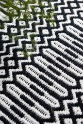 Halsey Monochrome Geometric Rug - 3 Sizes Available - thumbnail 3