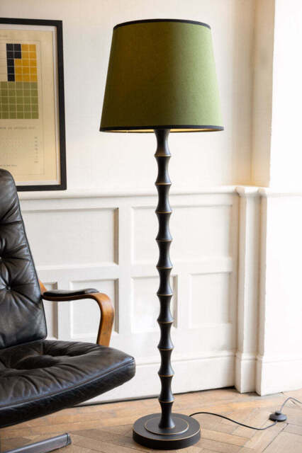 Vintage-Inspired Floor Lamp With Green Lampshade - image 1