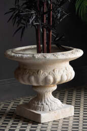 Classical Stone-Effect Planter - thumbnail 3