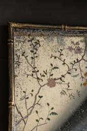 Beautiful Pink Chinoiserie Decorative Mirror - thumbnail 3