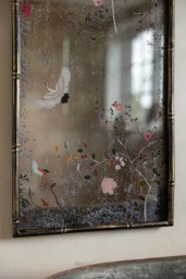 Beautiful Pink Chinoiserie Decorative Mirror - thumbnail 5