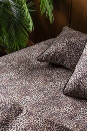 Signature Leopard Print Cotton Sateen Fitted Sheet - Available in 4 Sizes - thumbnail 4