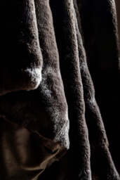 Black Faux Fur Throw - thumbnail 3