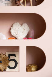 Alcove Wall Shelf in Dusty Pink - thumbnail 3