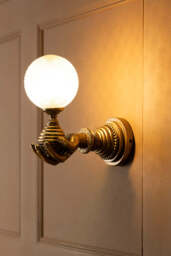 Vintage-Style Hand Wall Light - thumbnail 1
