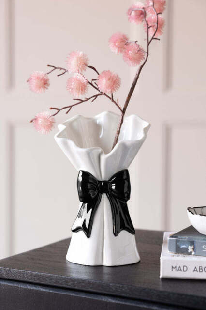 Black Bow Flower Vase - image 1