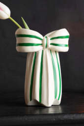 White & Green Beautiful Bow Bud Vase - thumbnail 4