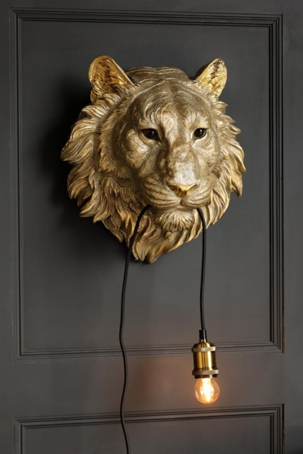 Lion Head Wall Light - image 1