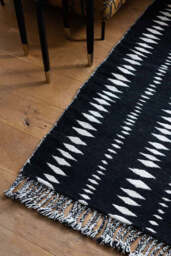 Black & Off-White Geometric Flatweave Rug - Available in 5 Sizes - thumbnail 5