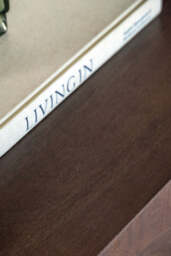 Arc Detail 2-Door Mango Sideboard - thumbnail 4